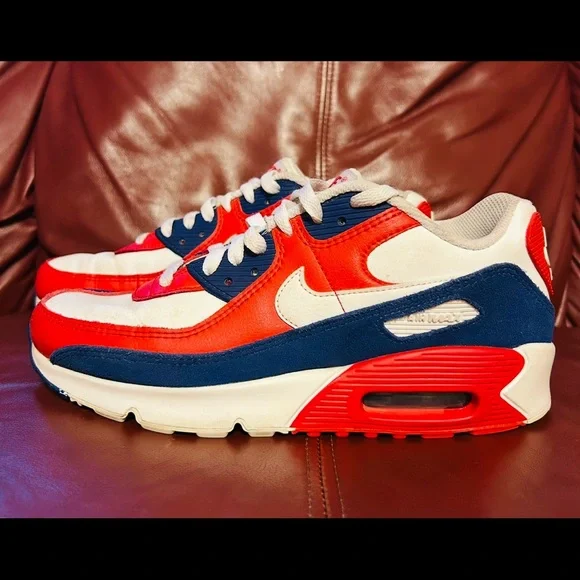 NIKE AIR MAX 90 - Picture 2 of 10
